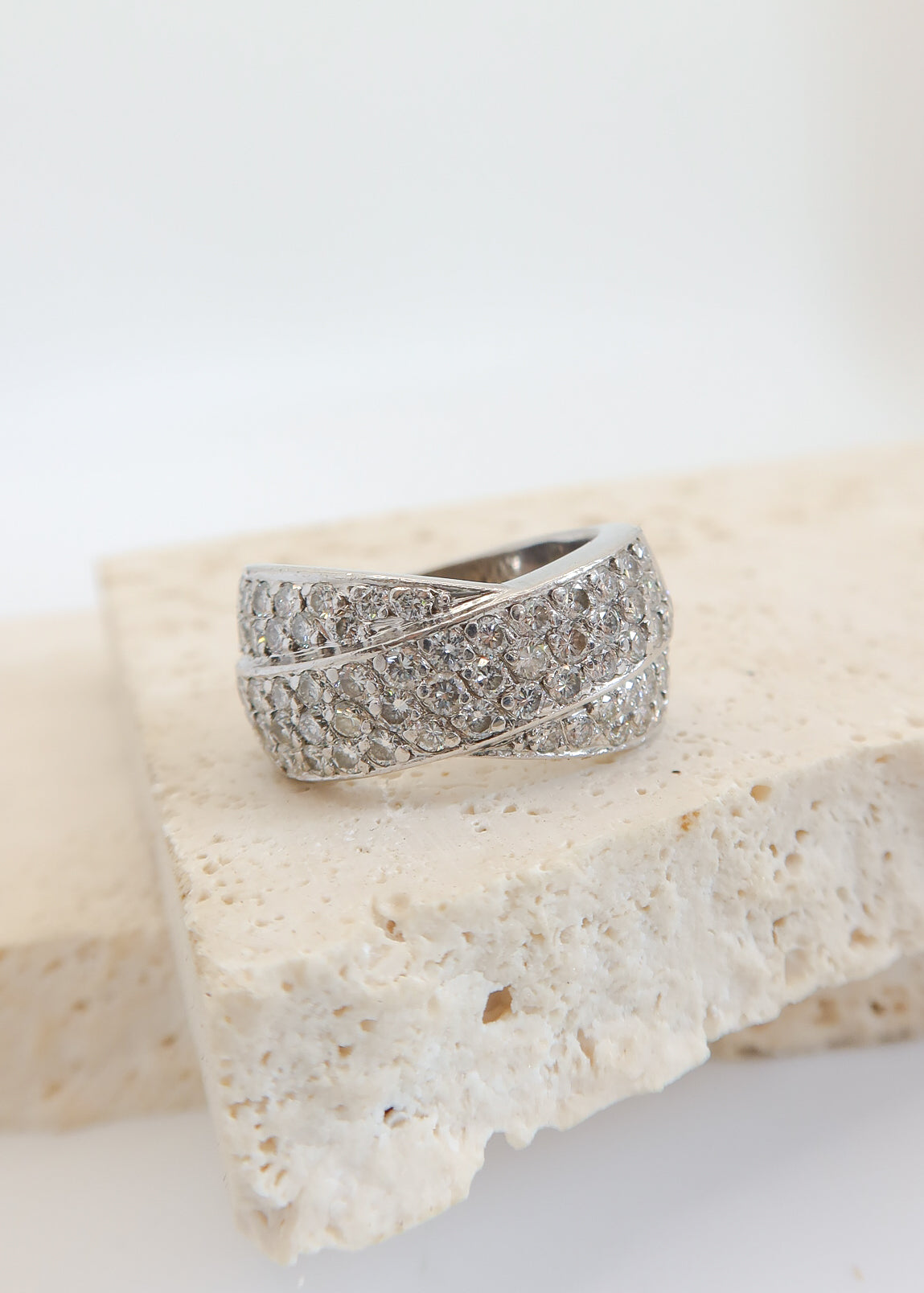 18ct White Gold Diamond Crossover Ring