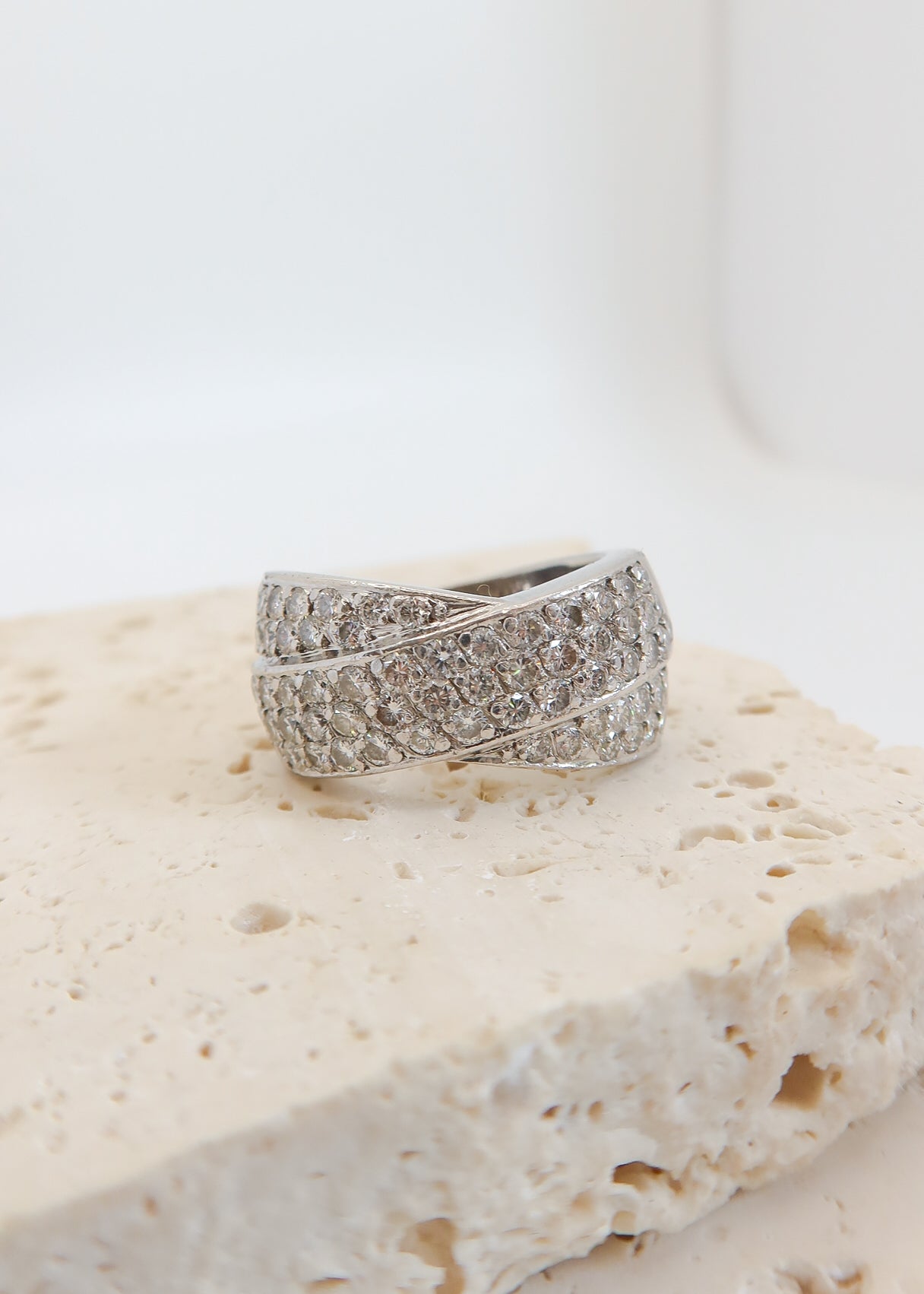 18ct White Gold Diamond Crossover Ring