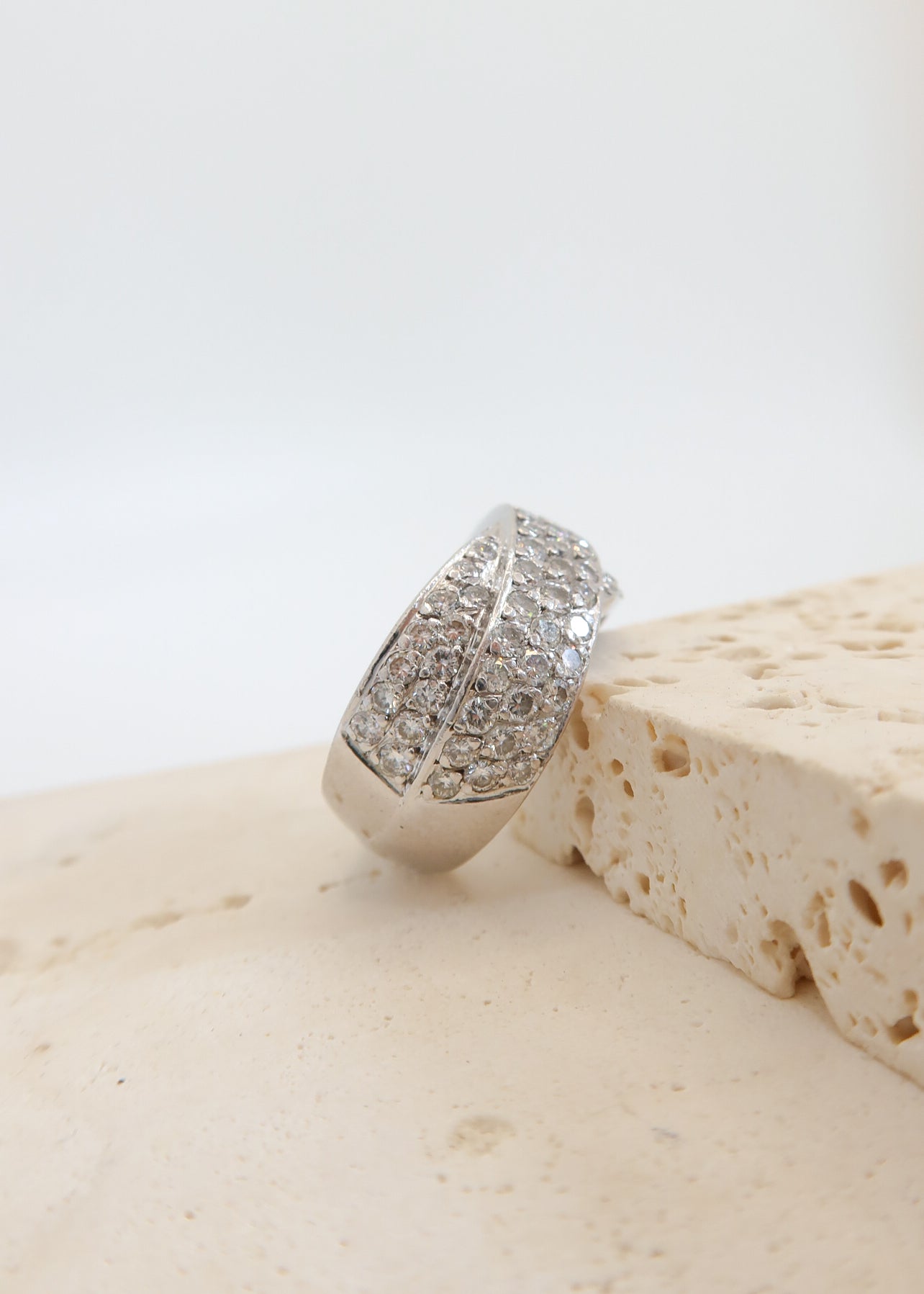 18ct White Gold Diamond Crossover Ring