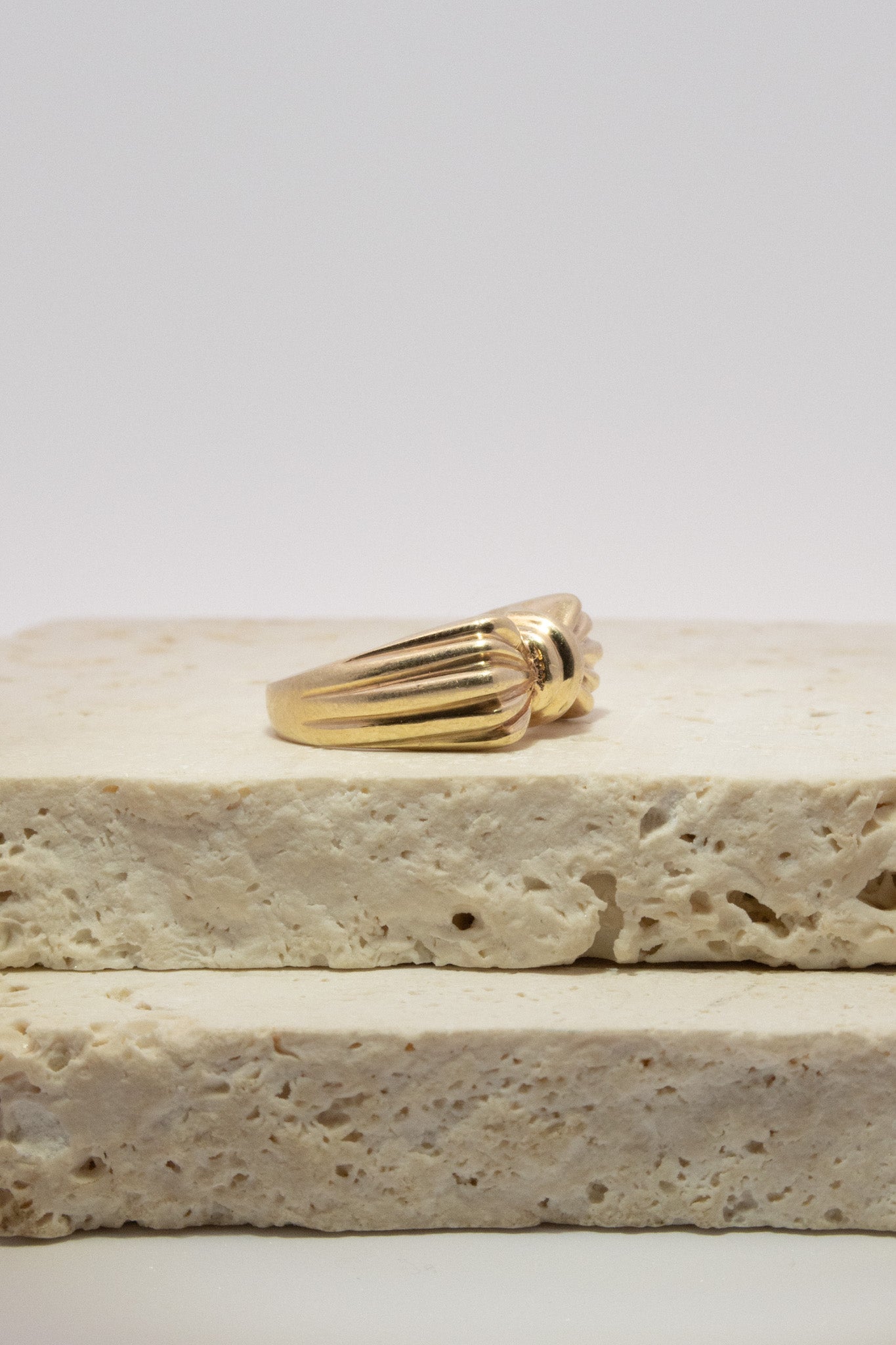 9ct Yellow Gold Bow Ring