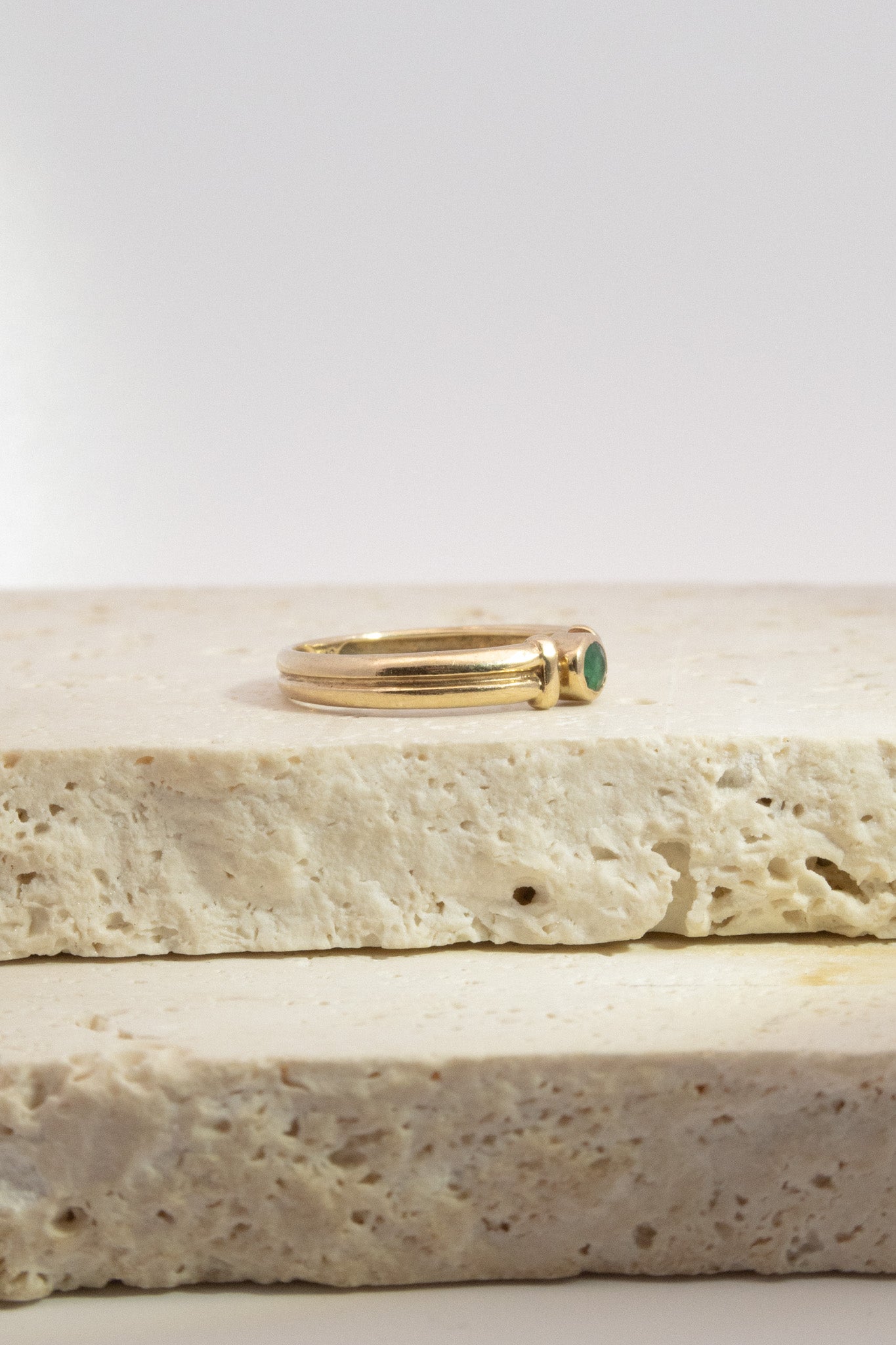 9ct Yellow Gold Emerald Ring