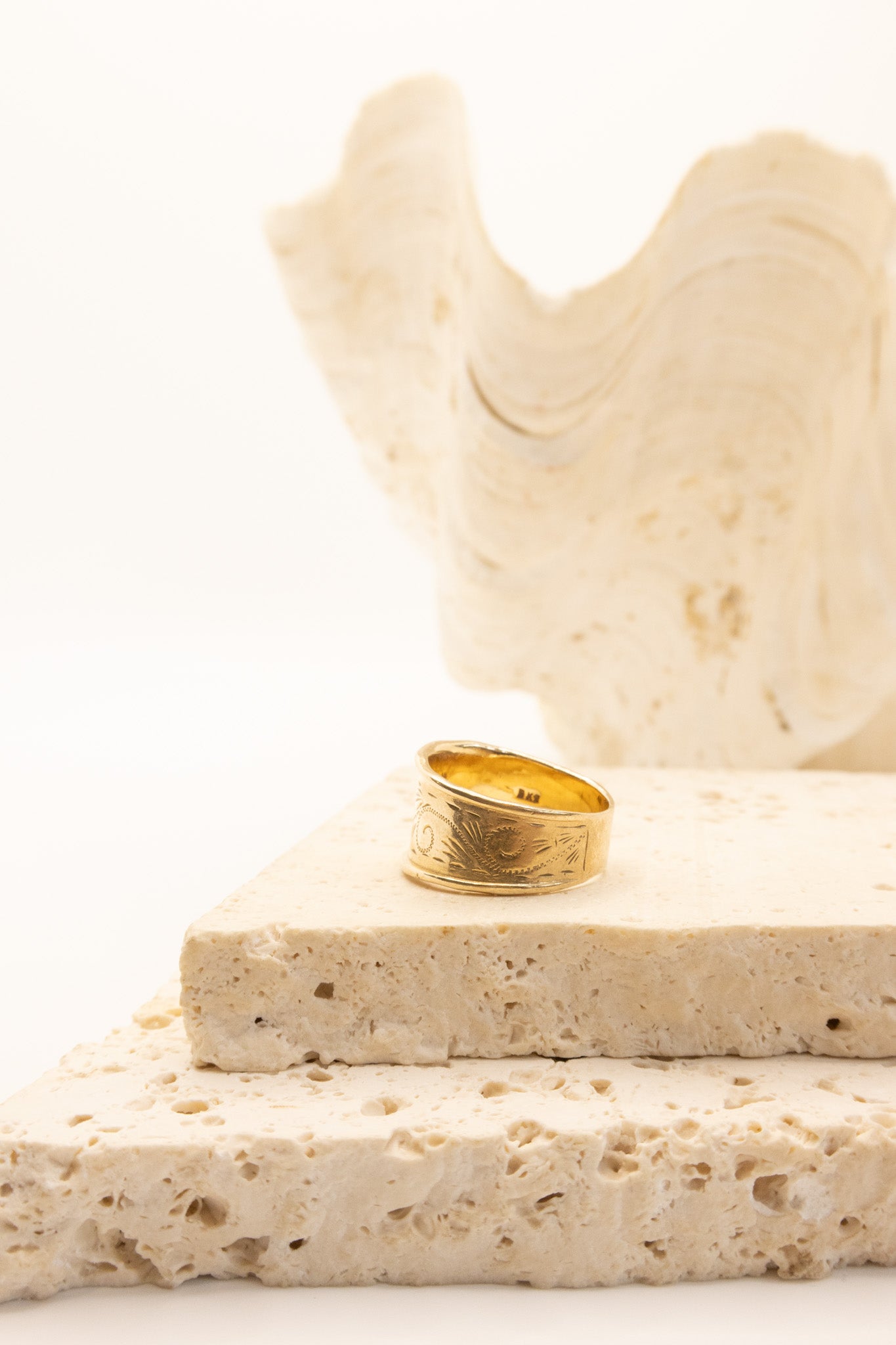 9ct Yellow Gold Tapered Ring