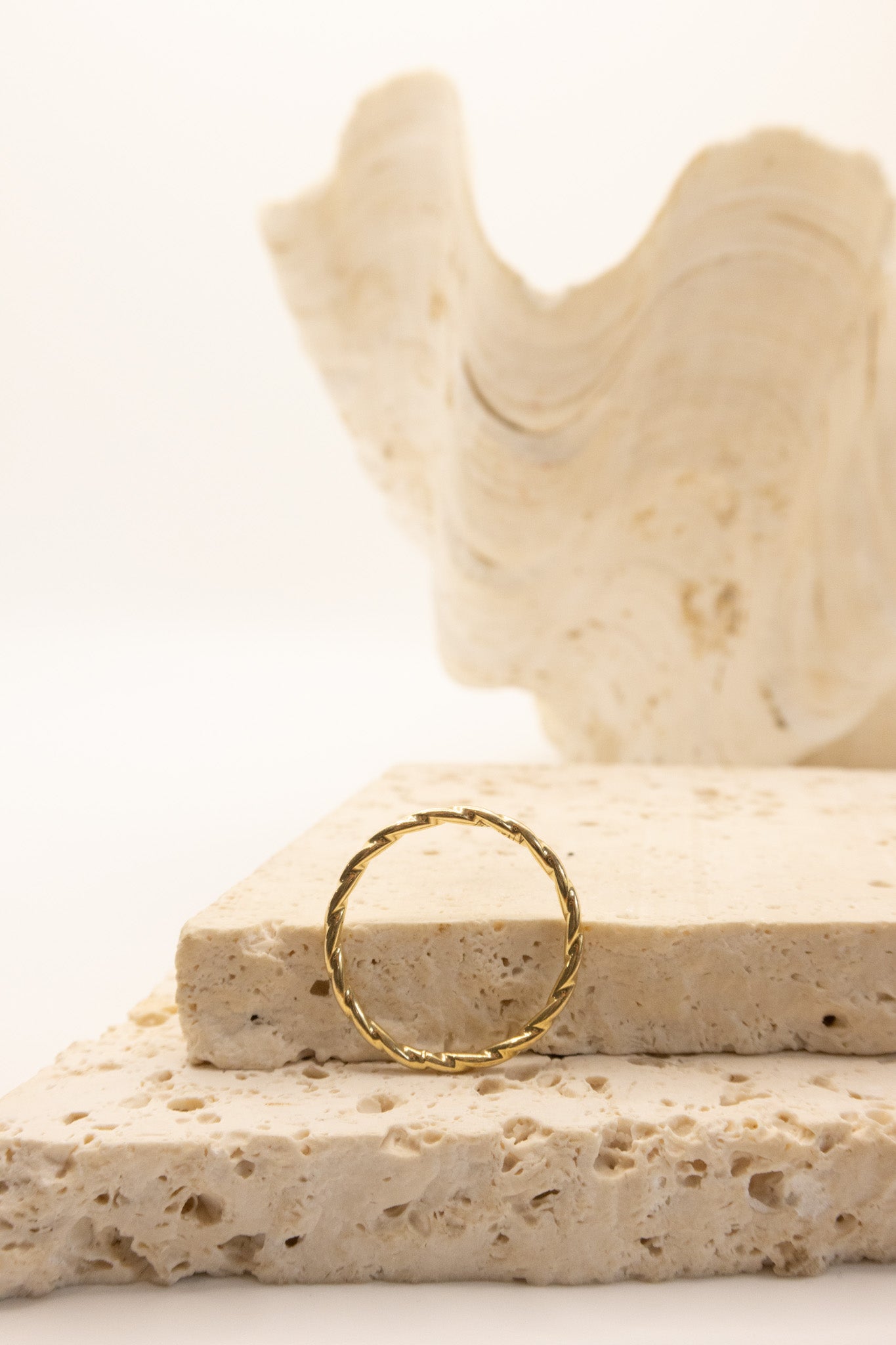 9ct Yellow Gold Textured Tube Rings