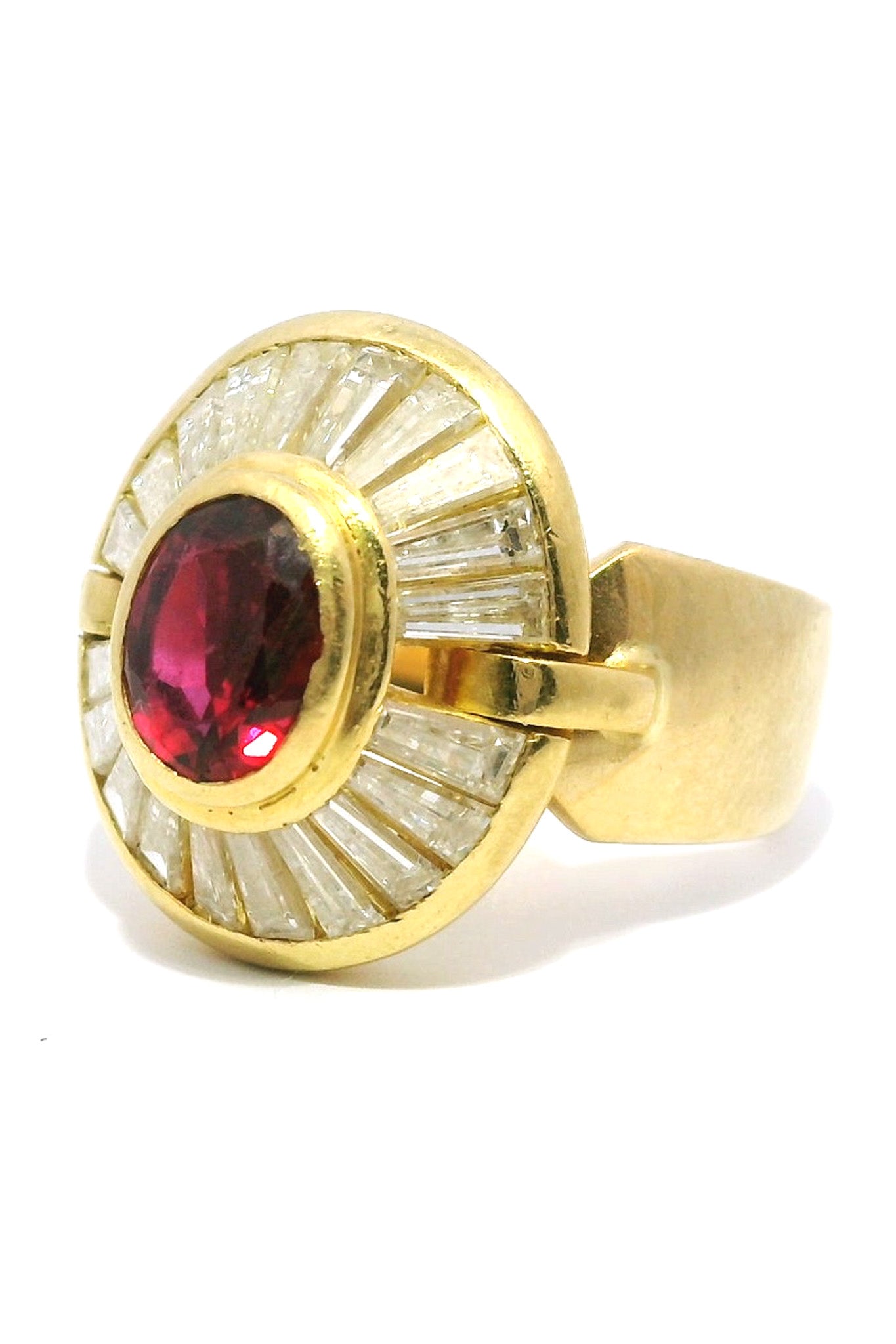 18ct Yellow Gold Ruby & Diamond Ring